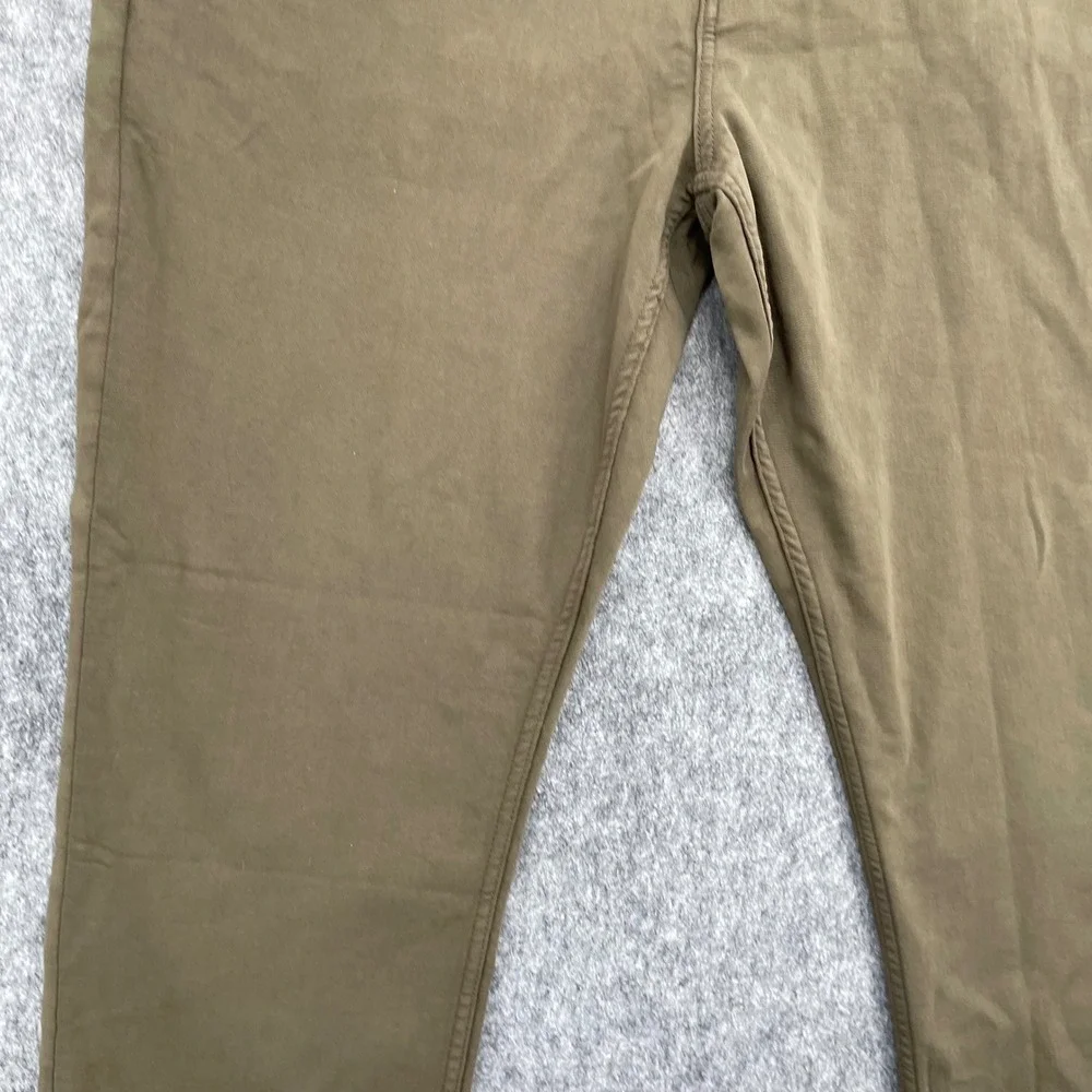 TPJ Pants Mens 38X32 Athletic Fit Leg Stretch Olive Green